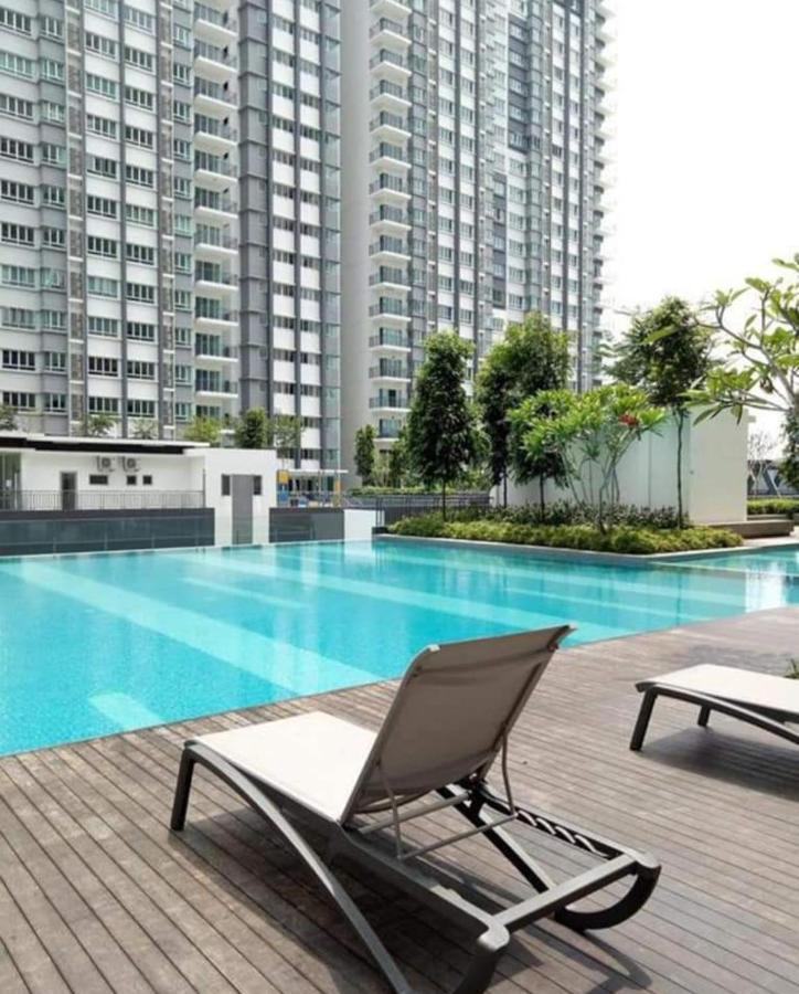 Cikta'Z Homestay Southville City Bangi Kampong Tangkas Екстер'єр фото